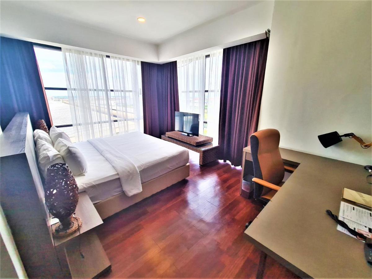 Nexus Regency Suites & Hotel Subang Jaya Exterior foto