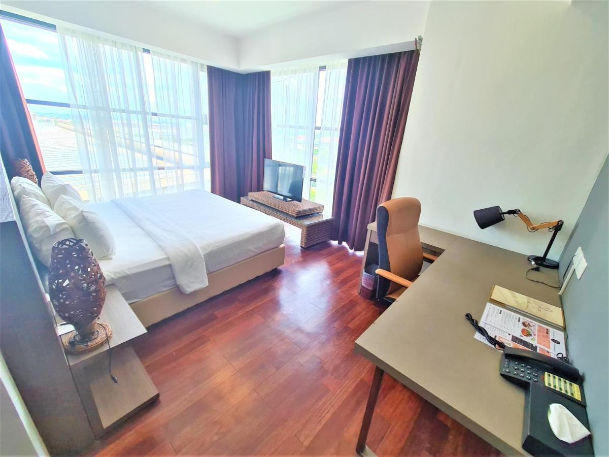 Nexus Regency Suites & Hotel Subang Jaya Exterior foto