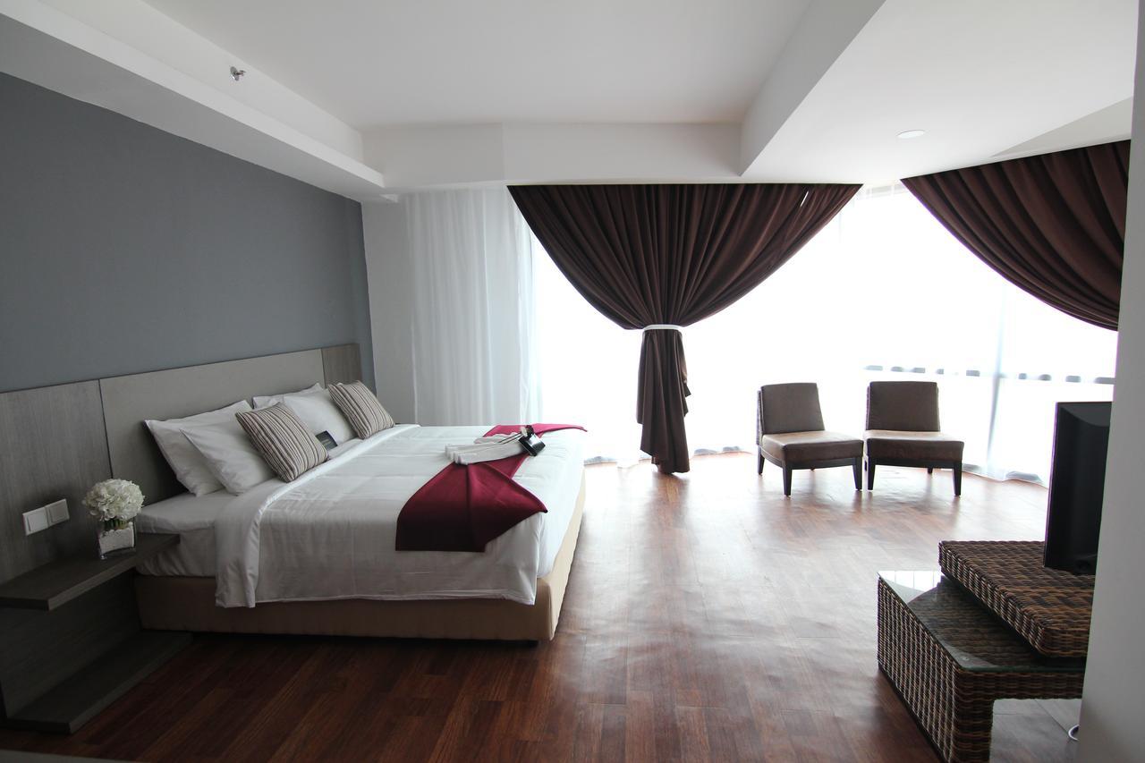 Nexus Regency Suites & Hotel Subang Jaya Exterior foto
